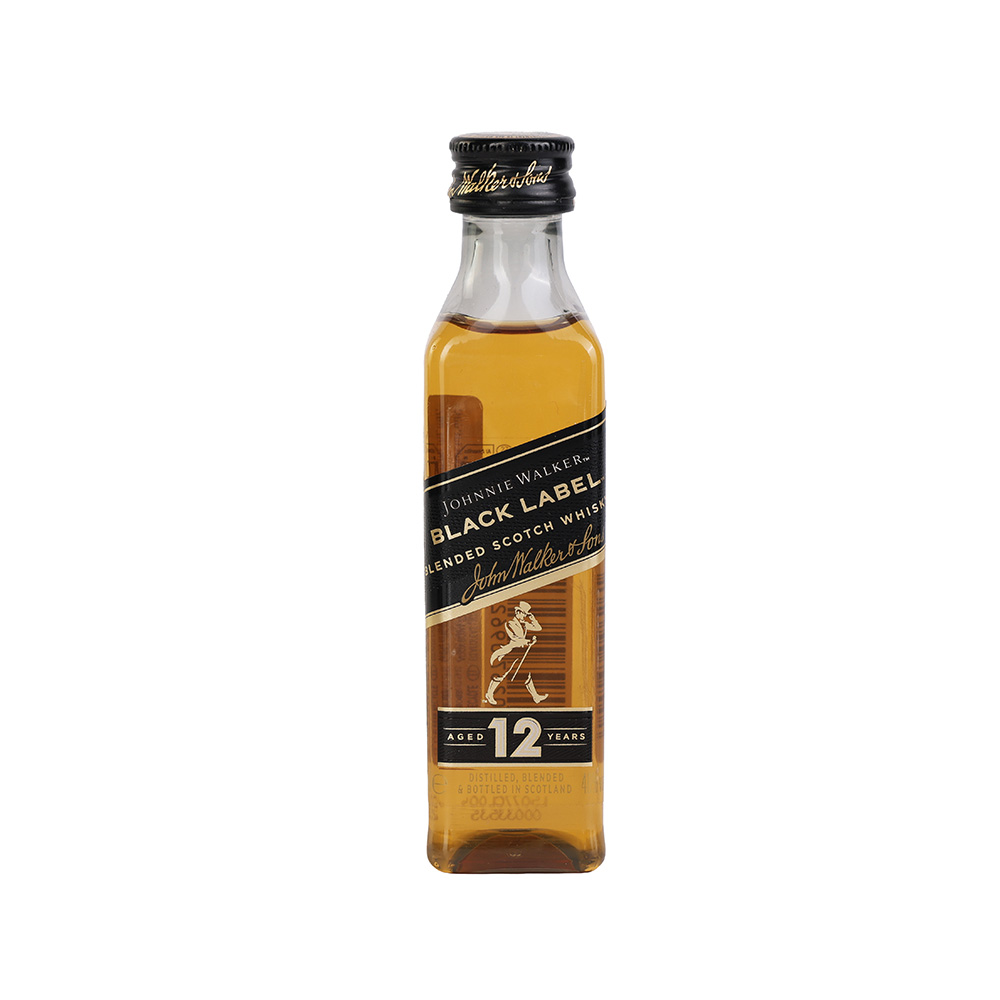 ვისკი Johnnie Walker Black Label Mixed Scotch 12 Y.O. 40% - 0.05ლ