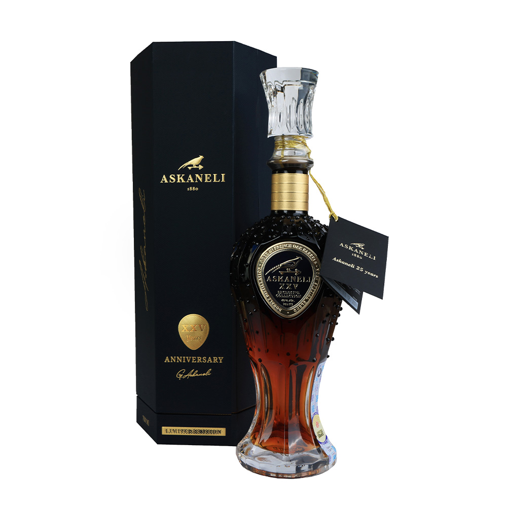 ბრენდი ასკანელი ექსკლუზიური კოლექცია 25 წლის დაძველებით (ყუთით) 40% - 0.7ლ